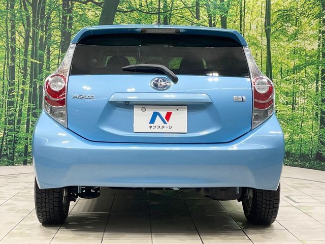 TOYOTA AQUA 2013 Image 31