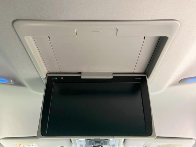 TOYOTA ALPHARD 2017 Image 31