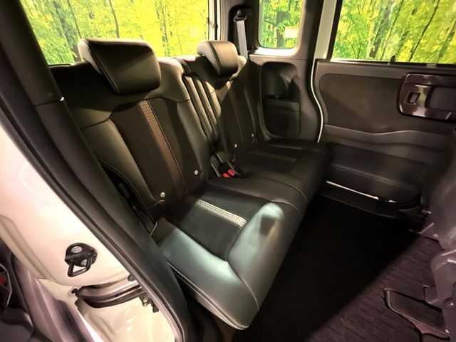 HONDA N BOX CUSTOM 2017 Image 31