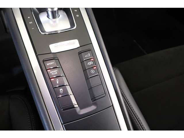 PORSCHE CAYMAN 2014 Image 31