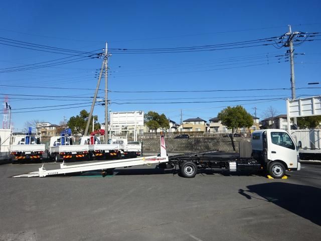 HINO DUTRO 2025 Image 31