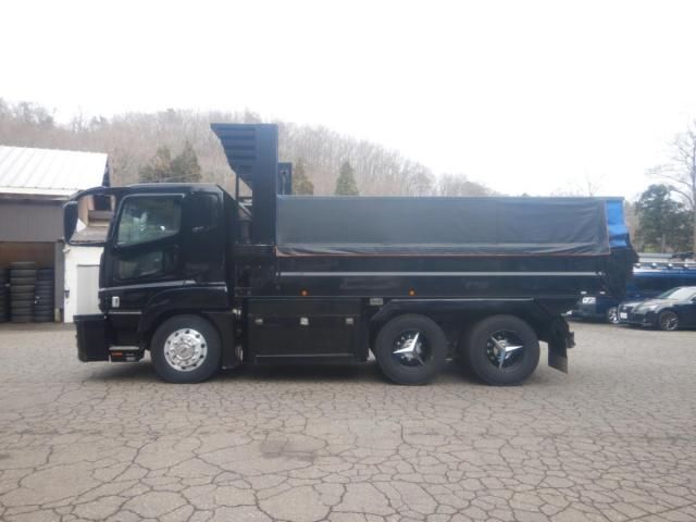 MITSUBISHI FUSOU SUPER GREAT 2014 Image 31