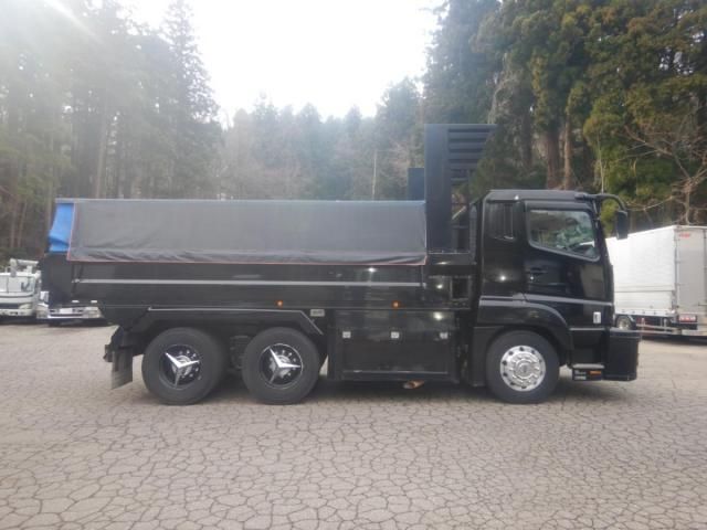 MITSUBISHI FUSOU SUPER GREAT 2014 Image 31