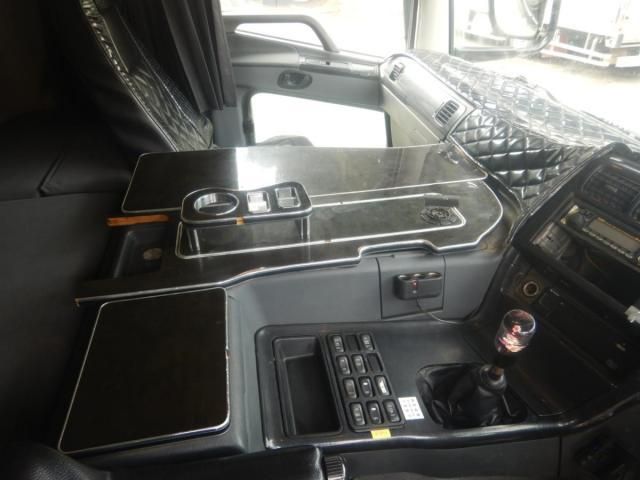 MITSUBISHI FUSOU SUPER GREAT 2014 Image 31