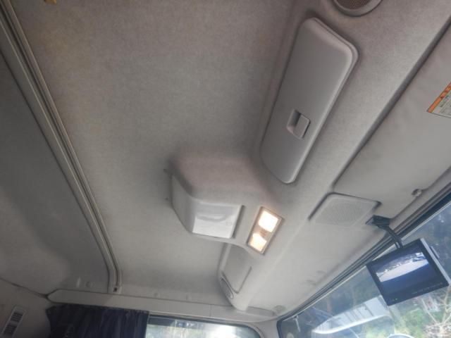 MITSUBISHI FUSOU SUPER GREAT 2014 Image 31