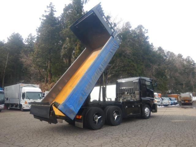 MITSUBISHI FUSOU SUPER GREAT 2014 Image 31