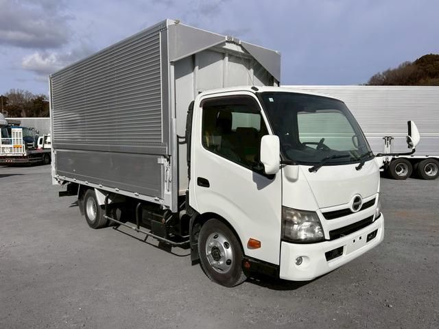 HINO DUTRO 2012 Image 31