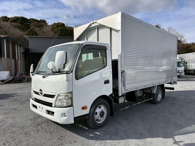 HINO DUTRO 2012 Image 31