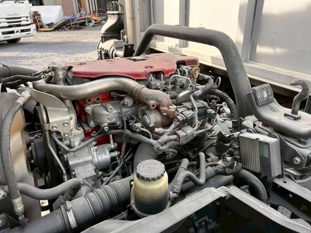 HINO DUTRO 2012 Image 31