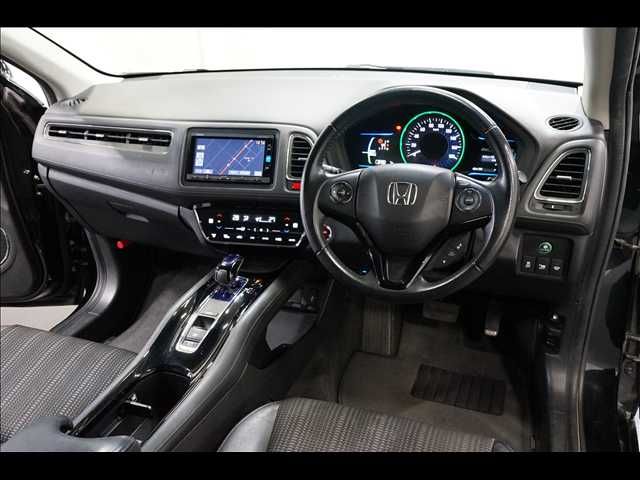 HONDA VEZEL HYBRID 2015 Image 31