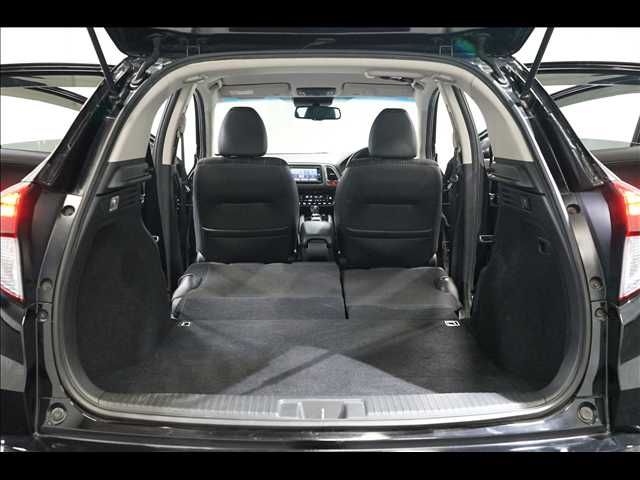 HONDA VEZEL HYBRID 2015 Image 31