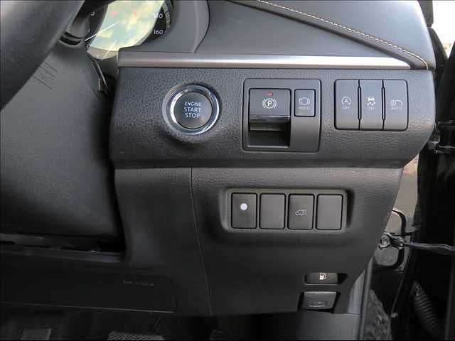 TOYOTA HARRIER 2WD 2018 Image 31