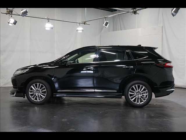 TOYOTA HARRIER 2WD 2018 Image 31