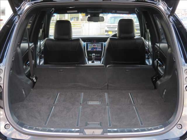 TOYOTA HARRIER 2WD 2018 Image 31