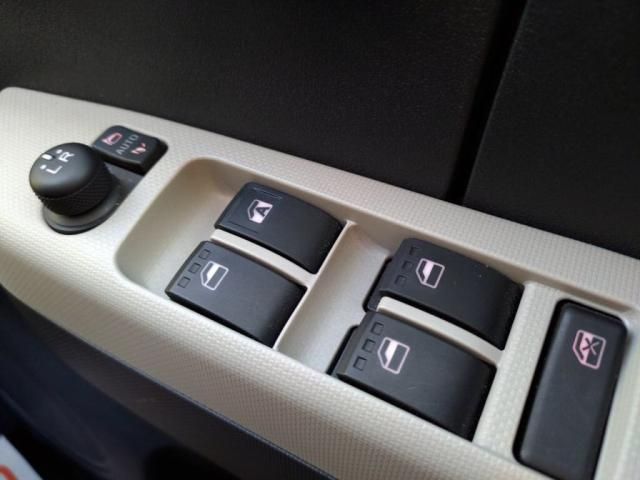 DAIHATSU MIRA TOCOT 2019 Image 31