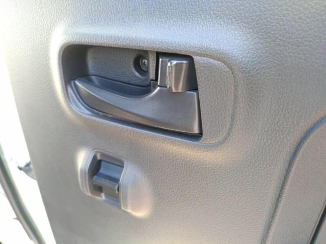 DAIHATSU MIRA TOCOT 2019 Image 31