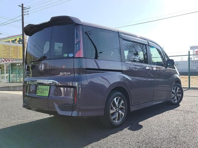 HONDA STEPWAGON 2017 Image 31