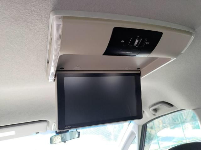 HONDA STEPWAGON 2017 Image 31