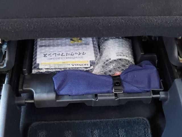 HONDA STEPWAGON 2017 Image 31