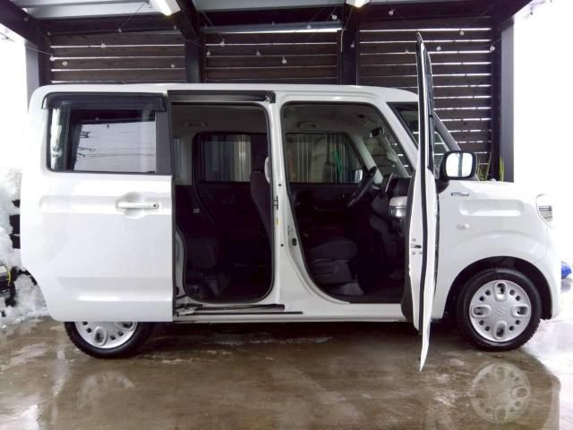 SUZUKI SPACIA 4WD 2019 Image 31