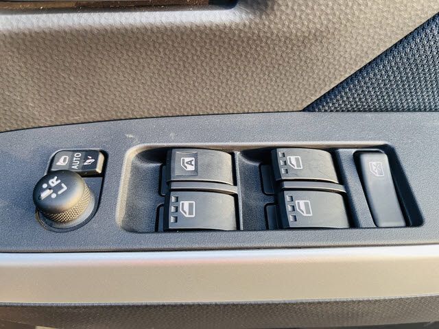 TOYOTA ROOMY 2022 Image 31