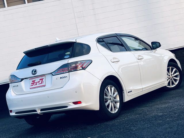 TOYOTA LEXUS CT200H 2013 Image 31