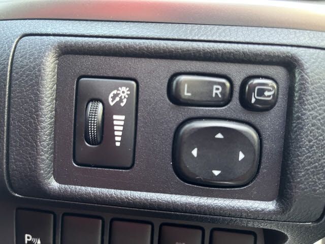 TOYOTA LEXUS CT200H 2013 Image 31