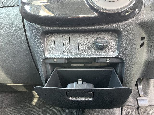 DAIHATSU TANTO 2013 Image 31