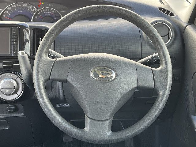 DAIHATSU TANTO 2013 Image 31