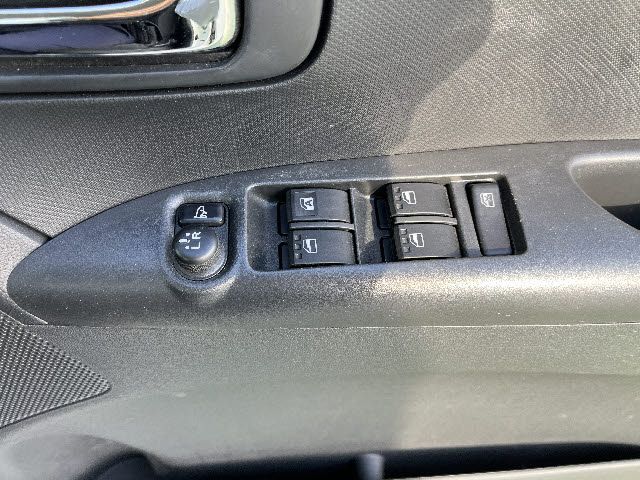 DAIHATSU TANTO 2013 Image 31