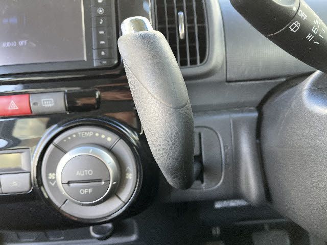 DAIHATSU TANTO 2013 Image 31