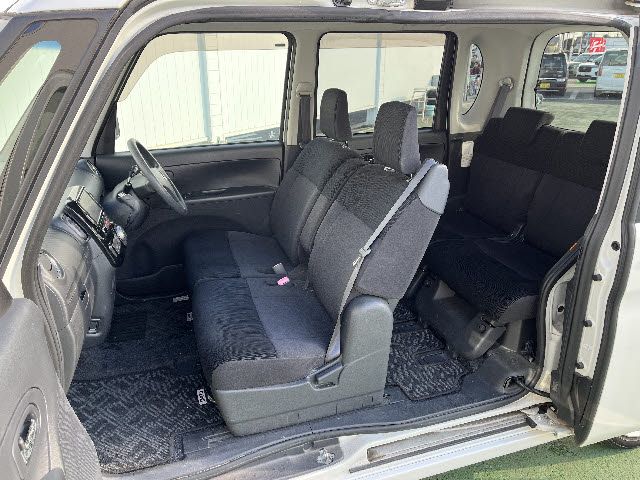 DAIHATSU TANTO 2013 Image 31