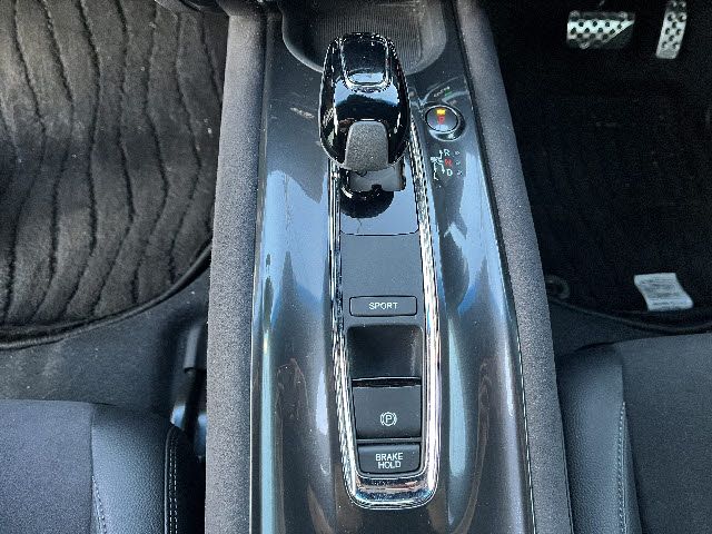 HONDA VEZEL HYBRID 2021 Image 31