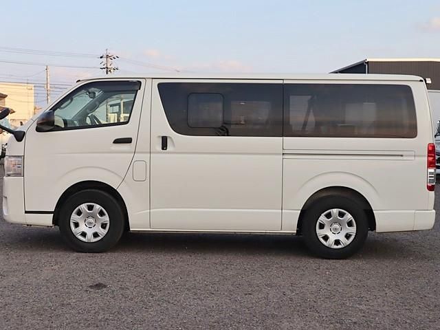 TOYOTA HIACE VAN 2WD 2019 Image 31