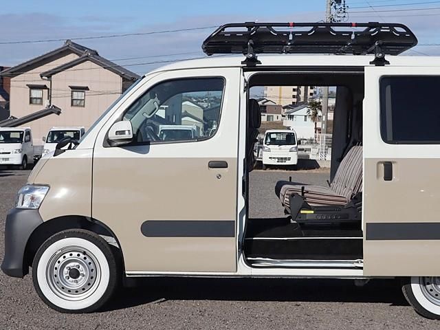 TOYOTA TOWNACE VAN 4WD 2021 Image 31