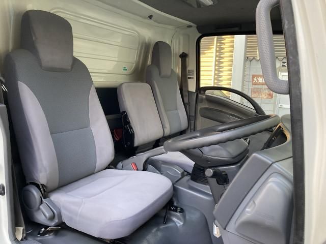 ISUZU ELF 2015 Image 31