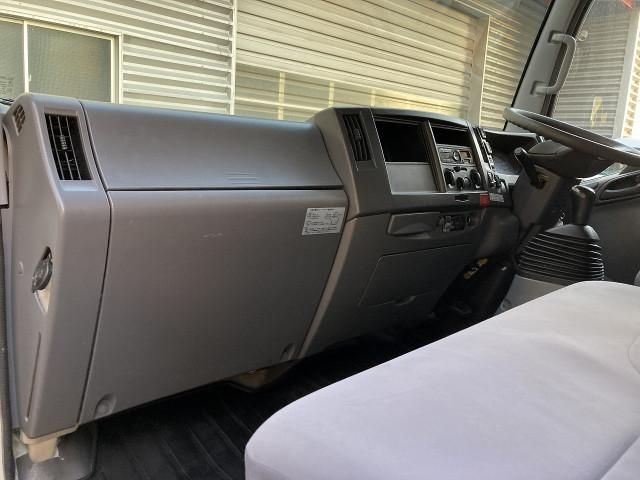 ISUZU ELF 2015 Image 31