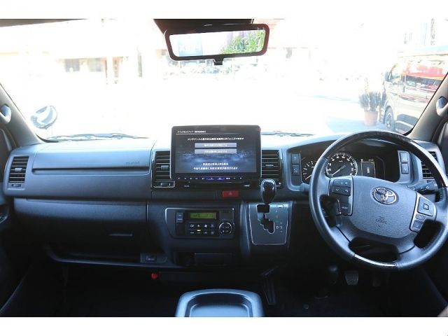 TOYOTA HIACE VAN 4WD 2023 Image 31