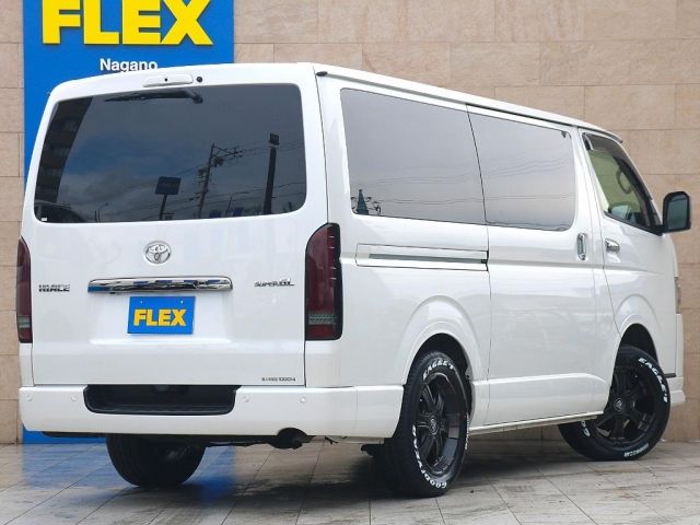 TOYOTA HIACE VAN 4WD 2024 Image 31