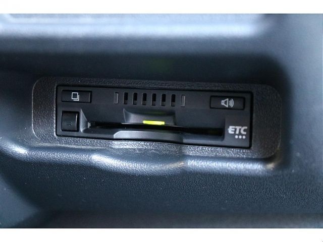 TOYOTA HIACE VAN 4WD 2024 Image 31