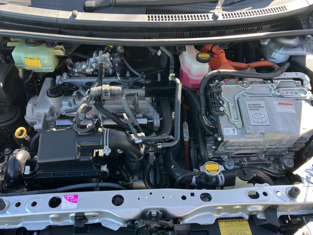 TOYOTA AQUA 2012 Image 31