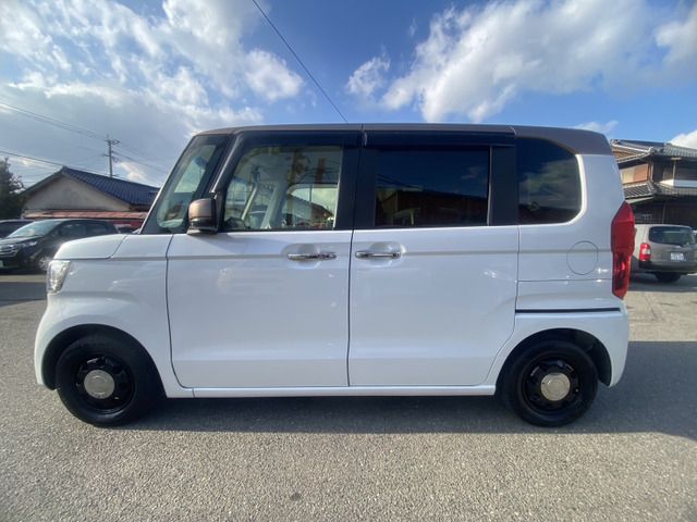 HONDA N BOX 2018 Image 31