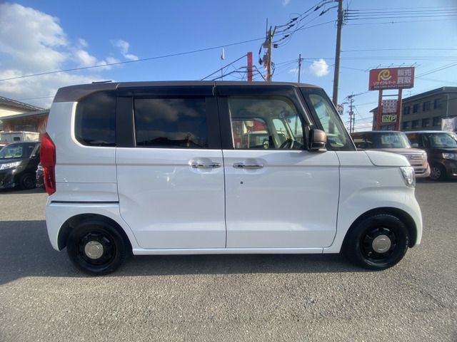 HONDA N BOX 2018 Image 31