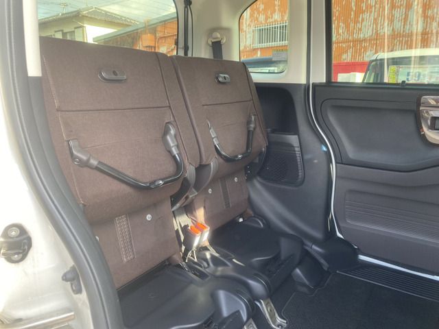 HONDA N BOX 2018 Image 31