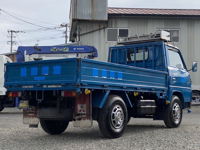 MITSUBISHI CANTER 1983 Image 31