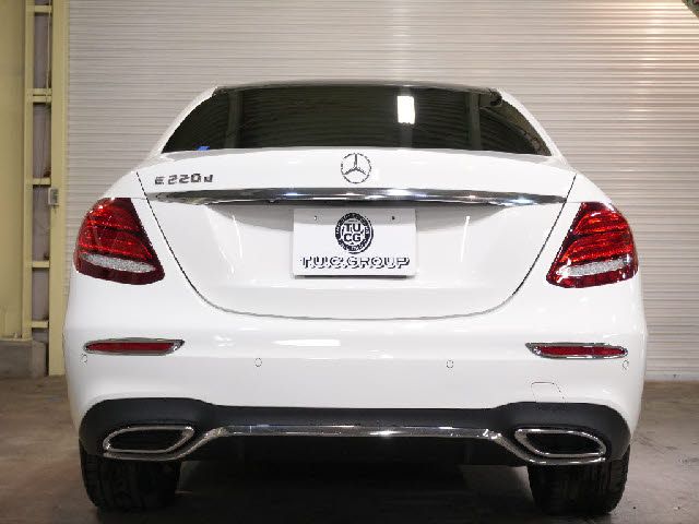 MERCEDES BENZ E CLAS 2017 Image 31