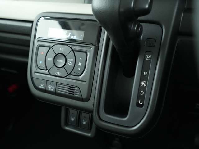 SUZUKI SPACIA 4WD 2025 Image 31