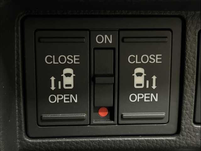 HONDA STEPWAGON E:HEV SPAD 2022 Image 31