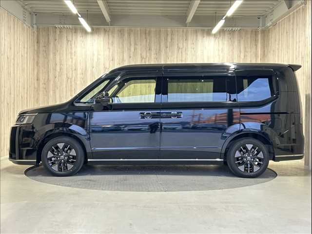 HONDA STEPWAGON E:HEV SPAD 2022 Image 31