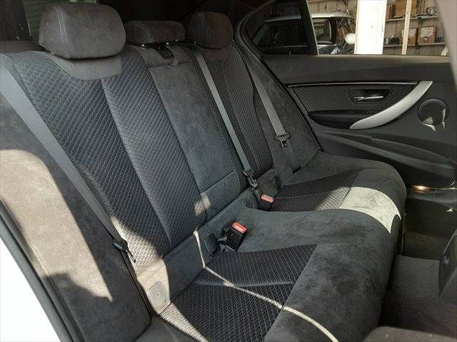 BMW 3SERIES SEDAN 2017 Image 31